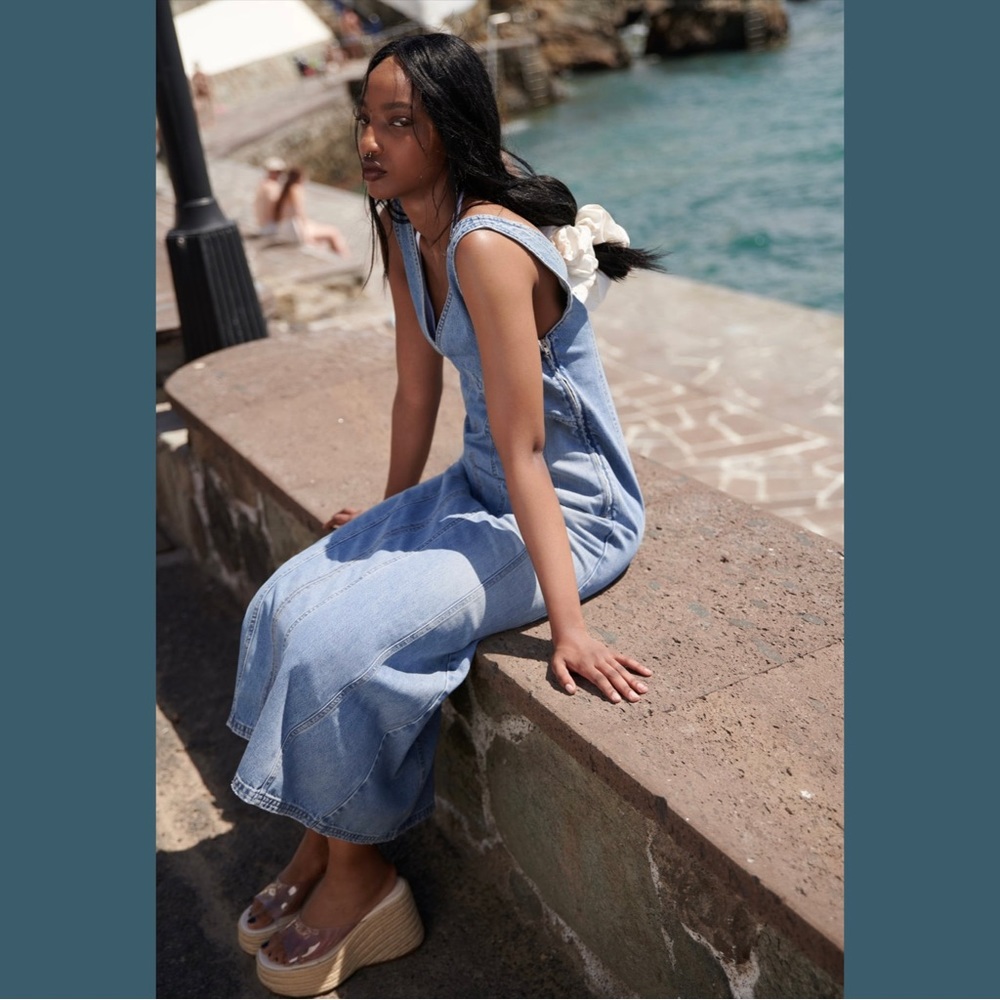 Zara Light Blue Denim Midi Dress - Picture 4 of 9